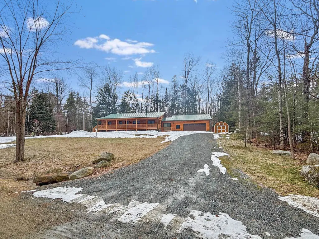 11 Amherst Lane Haverhill NH 03785