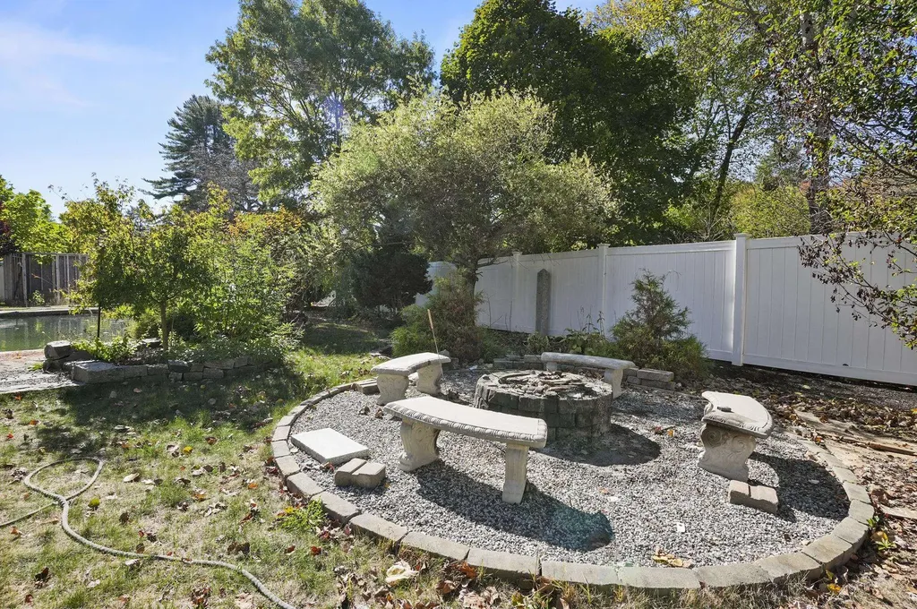 9 Upland Drive Franklin NH 03235