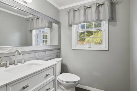 9 Upland Drive Franklin NH 03235