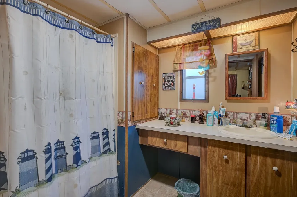 42 Fox Hill Lane Conway NH 03818