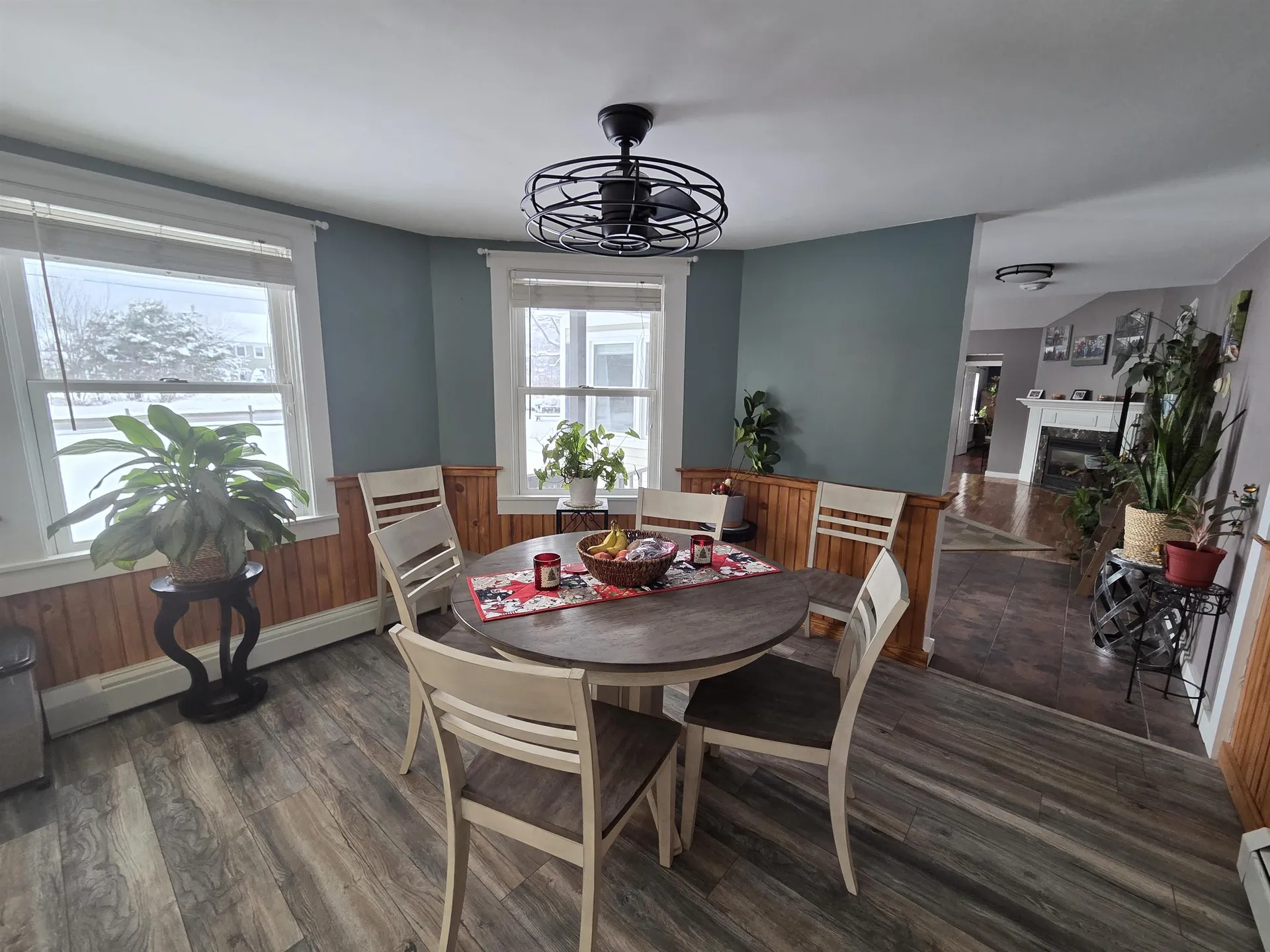 1462 King Hill Road New London NH 03257