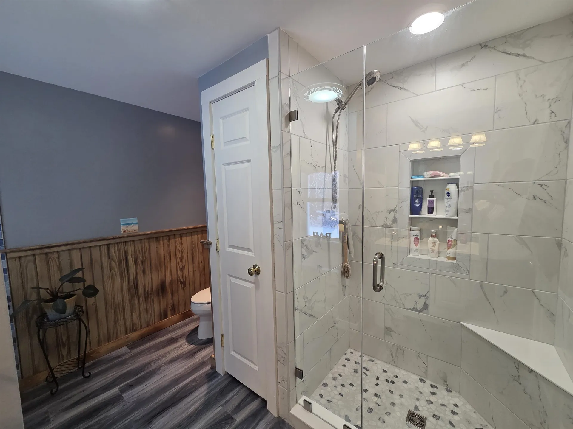 1462 King Hill Road New London NH 03257