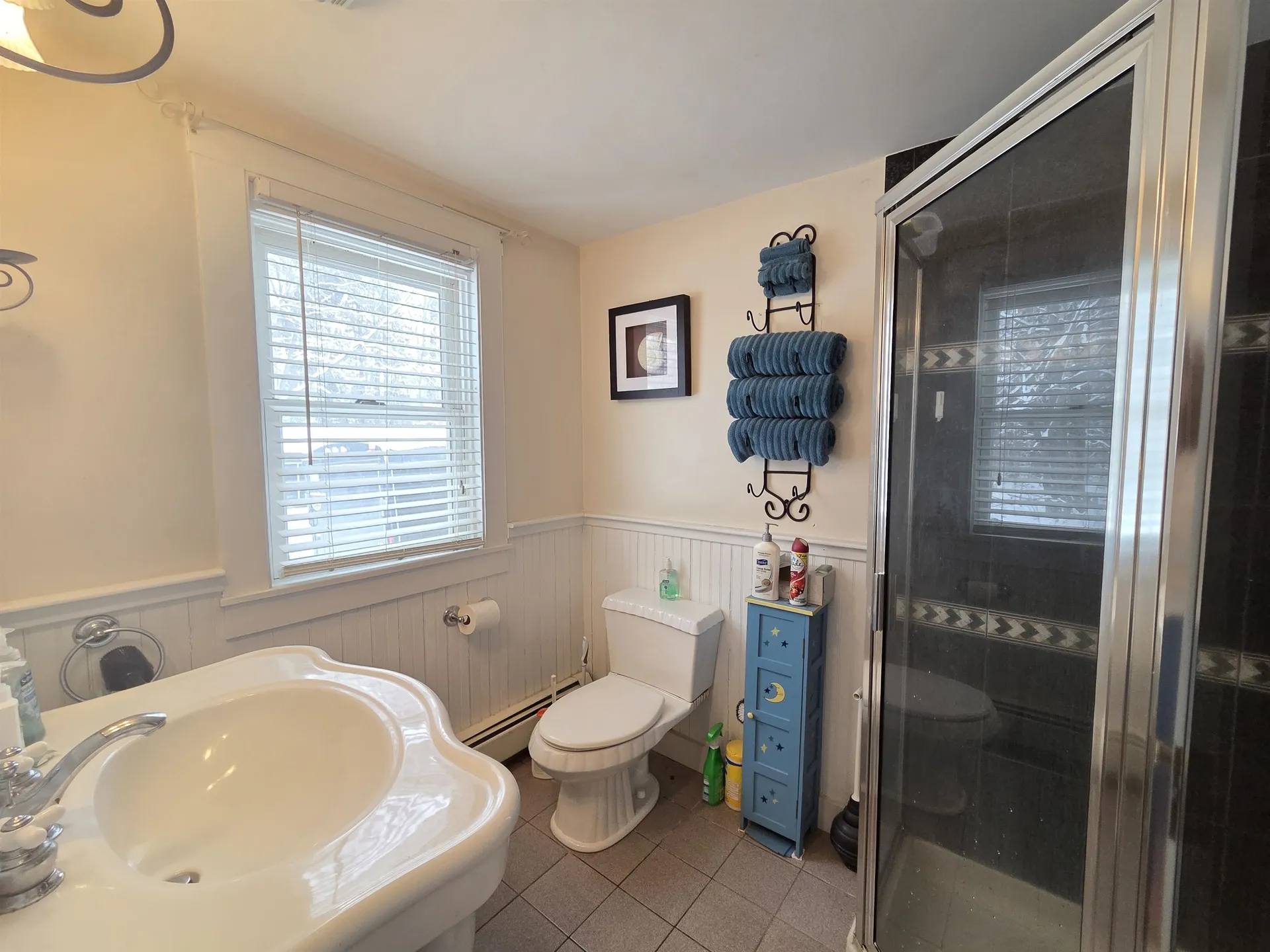 1462 King Hill Road New London NH 03257