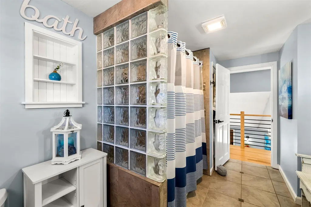 11 Liberty Street Salem NH 03079