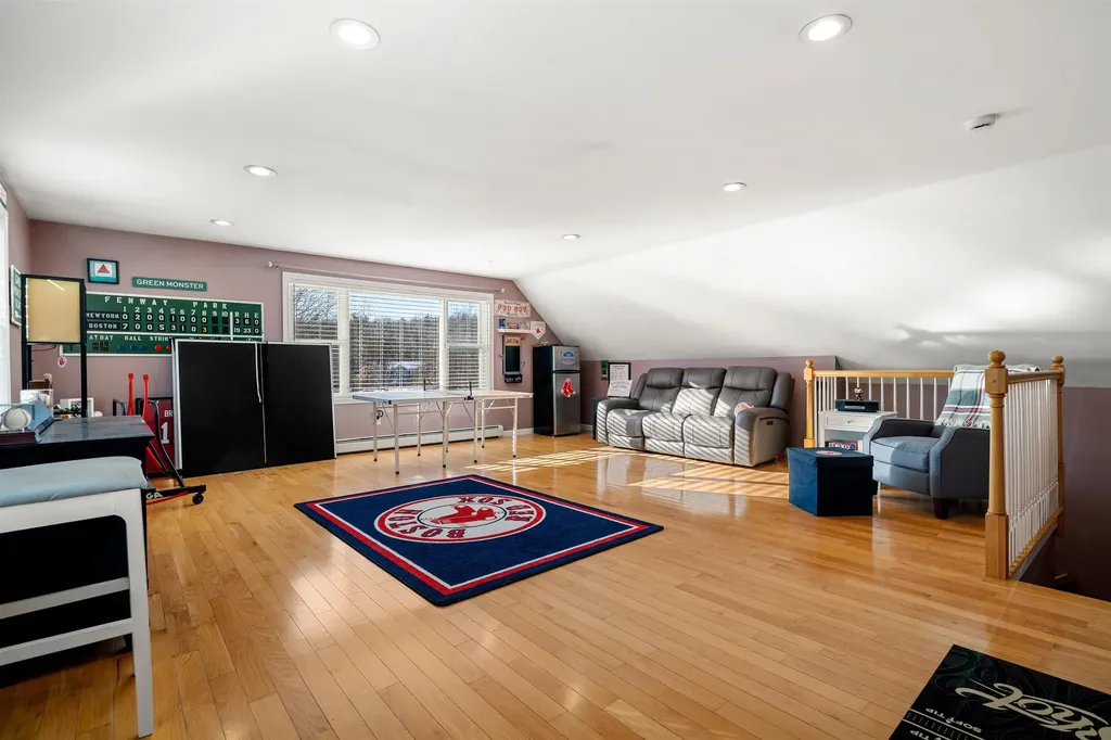 11 Liberty Street Salem NH 03079