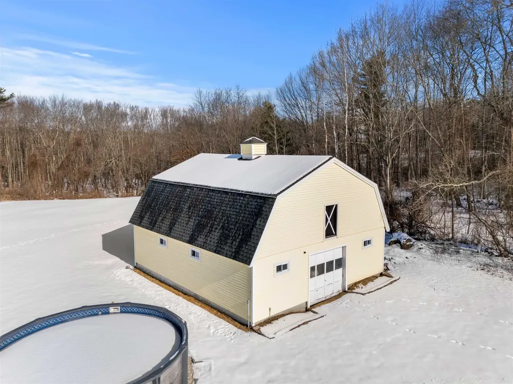 11 Liberty Street Salem NH 03079