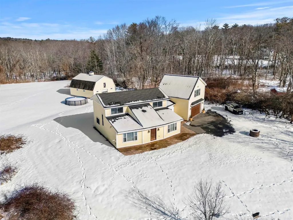 11 Liberty Street Salem NH 03079