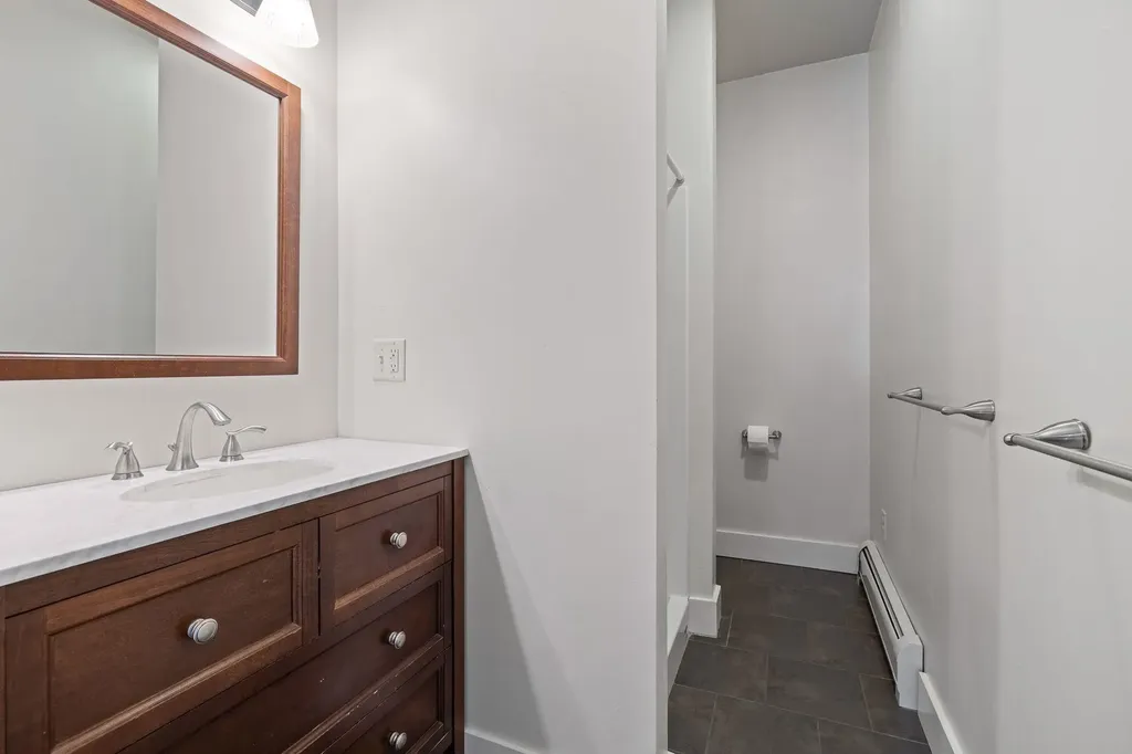 13 Goshen Road Bradford VT 05033