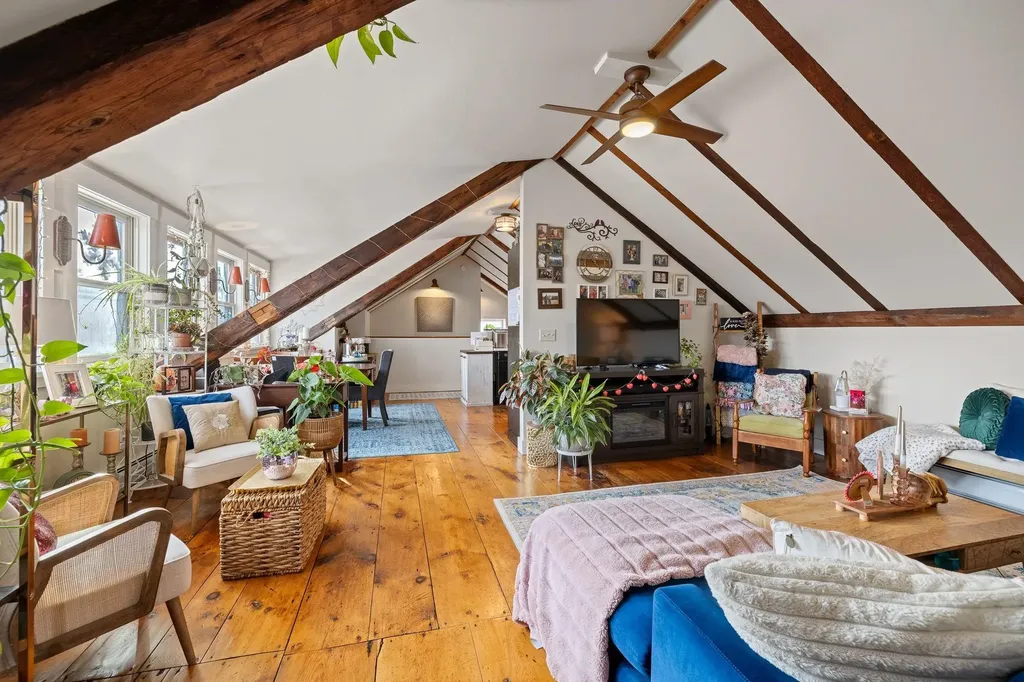 13 Goshen Road Bradford VT 05033