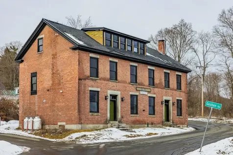 13 Goshen Road Bradford VT 05033