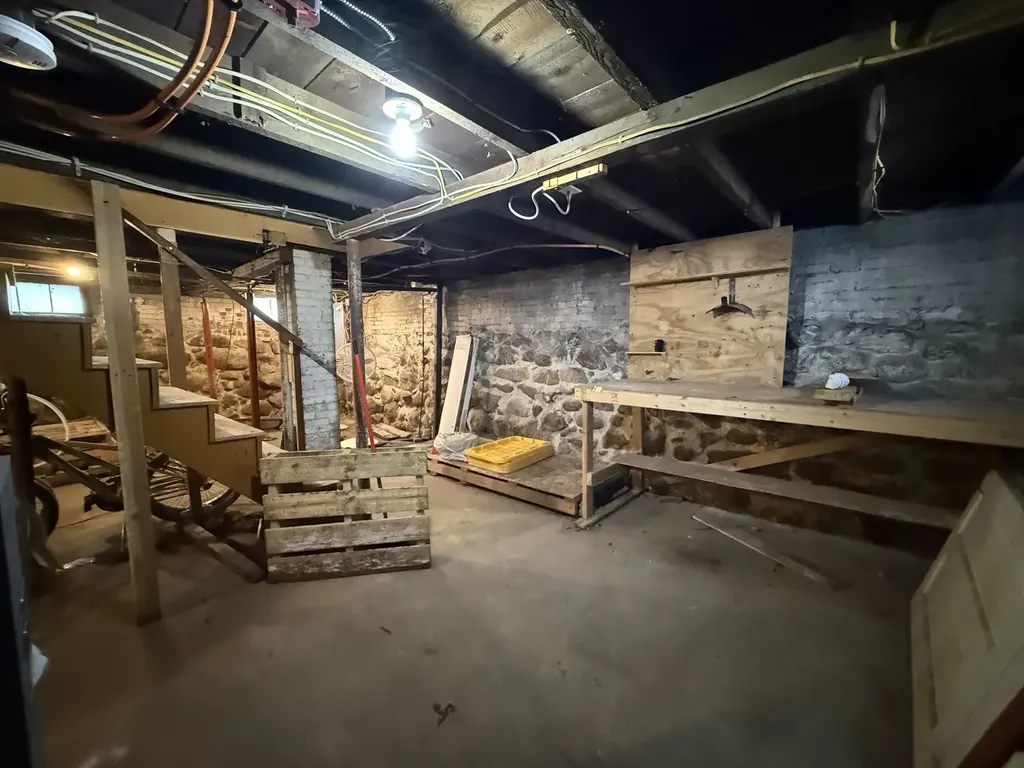 18 Highland Avenue Franklin NH 03235