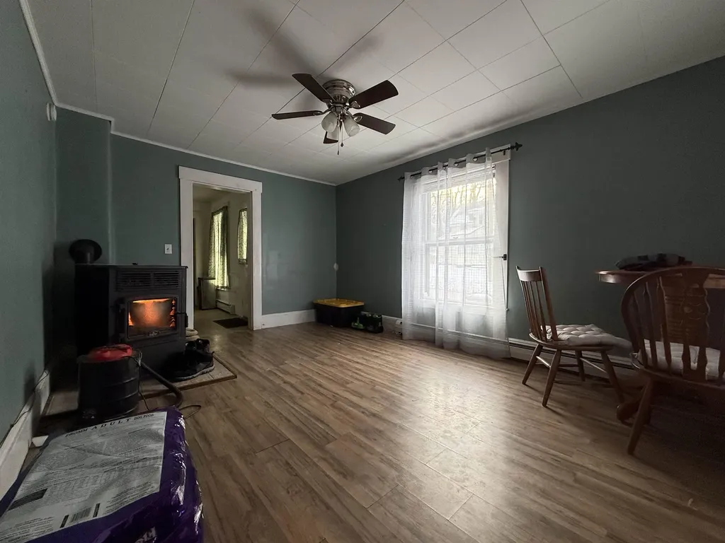 18 Highland Avenue Franklin NH 03235