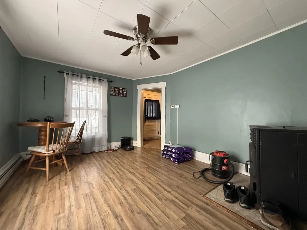 18 Highland Avenue Franklin NH 03235