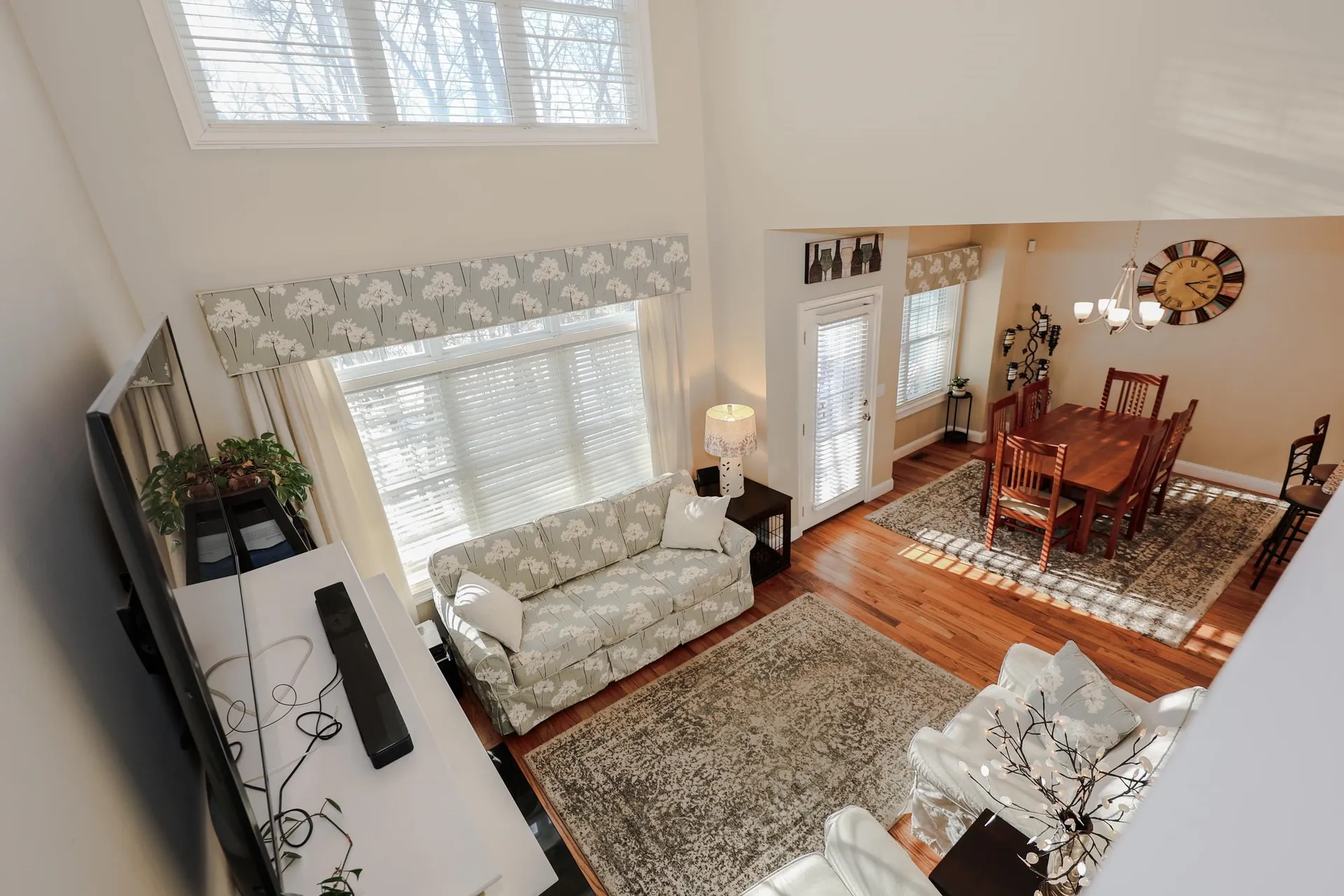 78 Woodview Way Manchester NH 03102