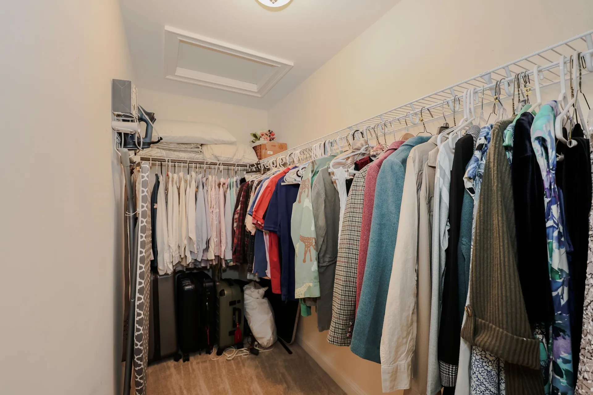 78 Woodview Way Manchester NH 03102