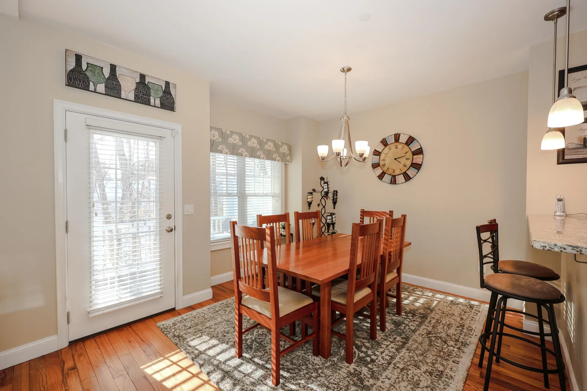 78 Woodview Way Manchester NH 03102