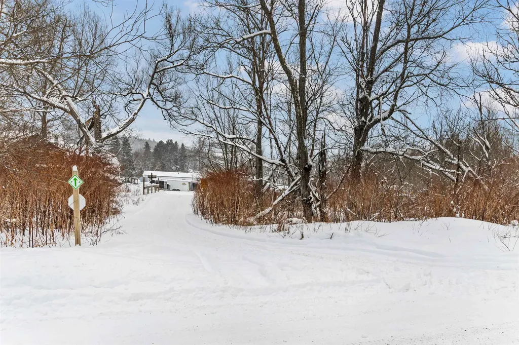 169 Main Street Colebrook NH 03576