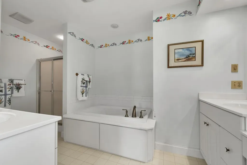 2 Carillon Shores Road Tuftonboro NH 03816