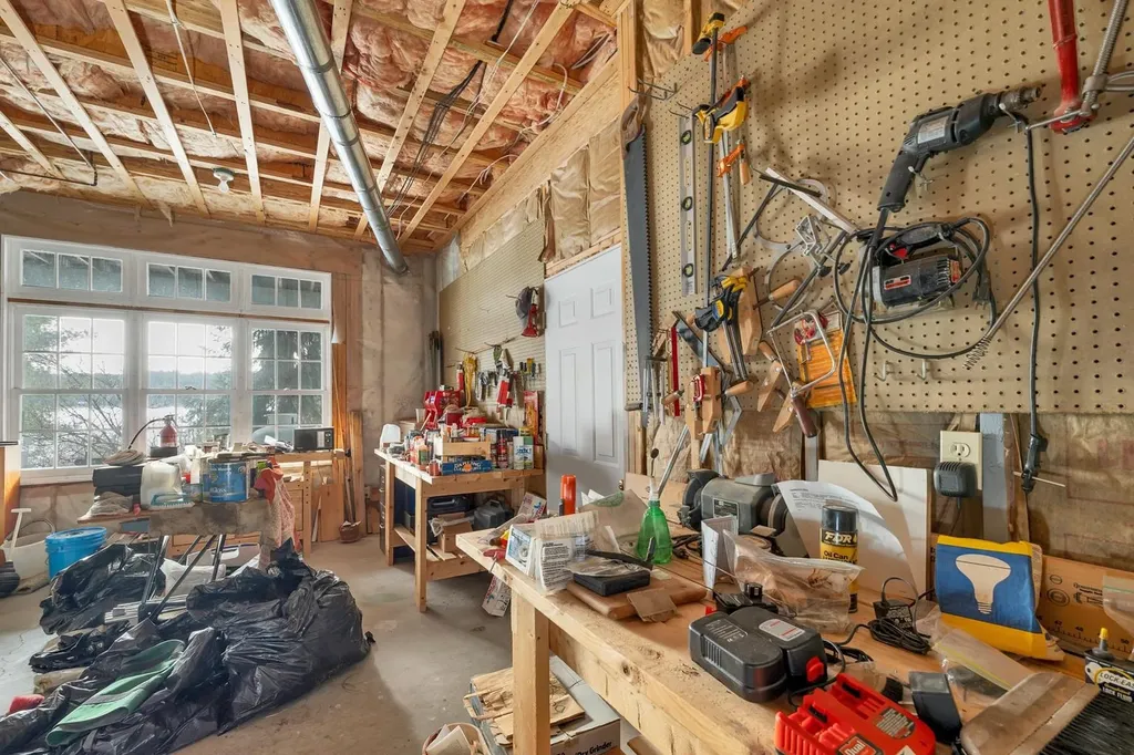 2 Carillon Shores Road Tuftonboro NH 03816