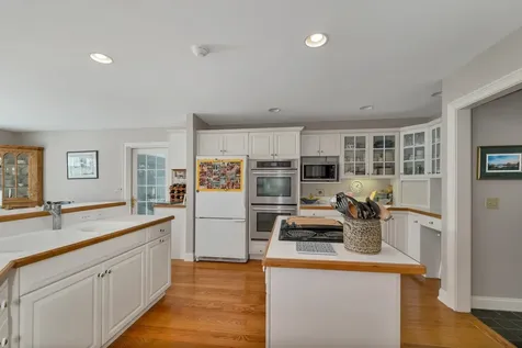 2 Carillon Shores Road Tuftonboro NH 03816