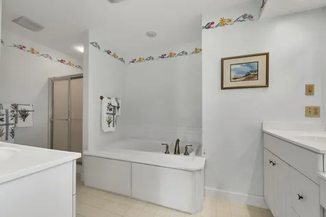 2 Carillon Shores Road Tuftonboro NH 03816