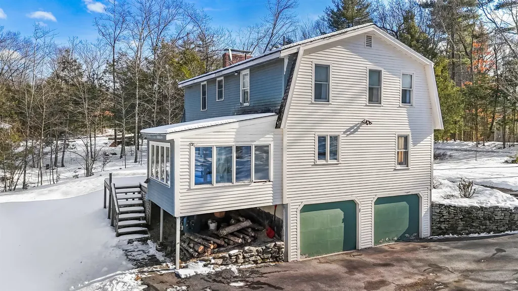 36 Buckridge Drive Amherst NH 03031