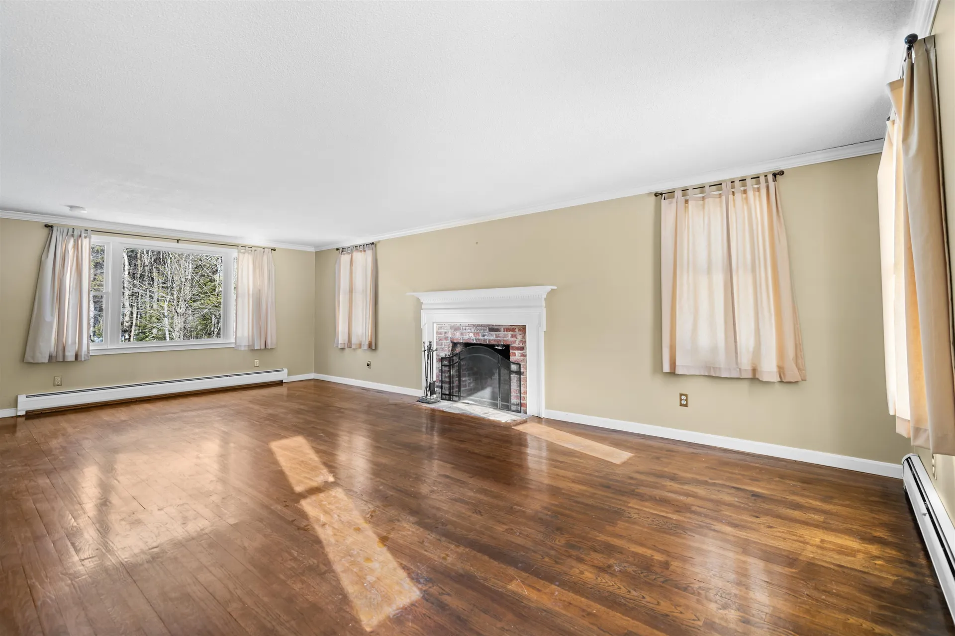 36 Buckridge Drive Amherst NH 03031