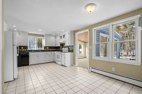 36 Buckridge Drive Amherst NH 03031