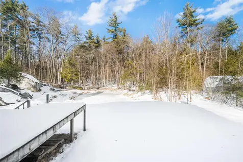 36 Buckridge Drive Amherst NH 03031