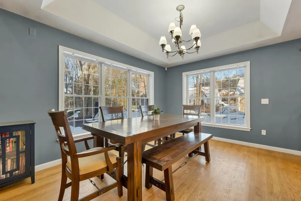 19 Sheffield Street Hudson NH 03051