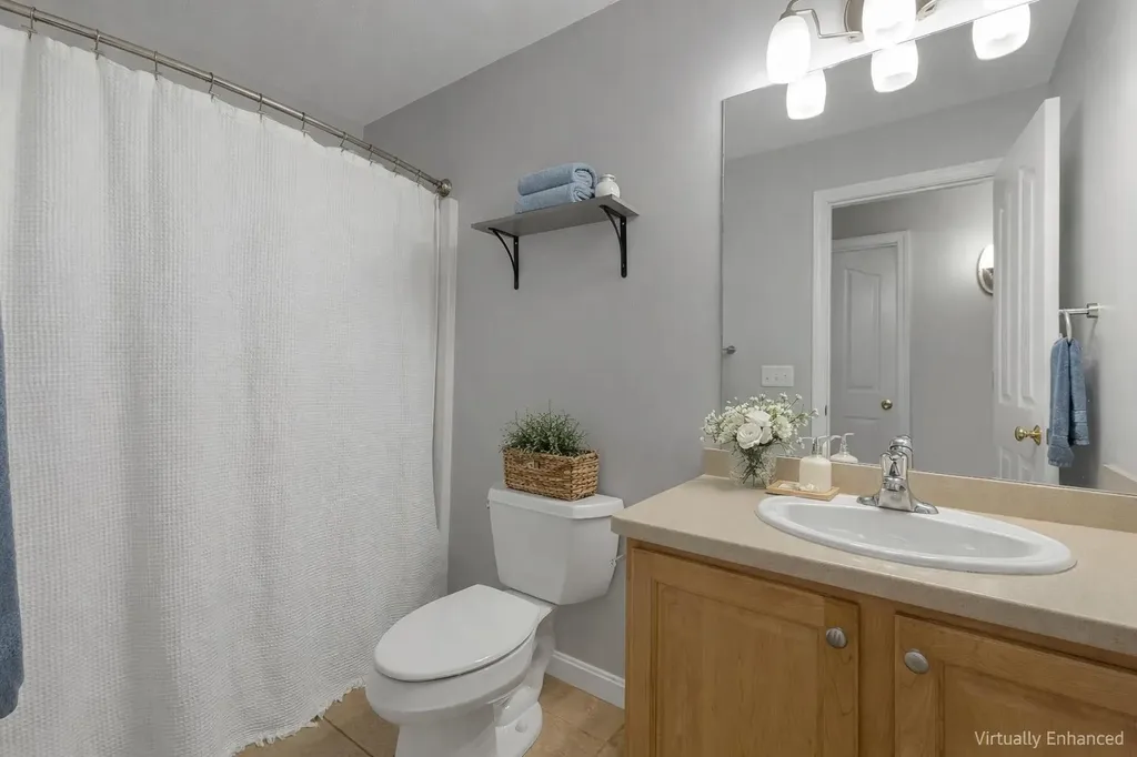 19 Sheffield Street Hudson NH 03051