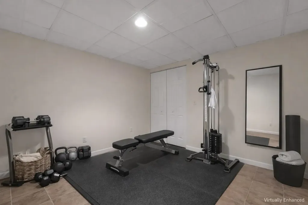 19 Sheffield Street Hudson NH 03051