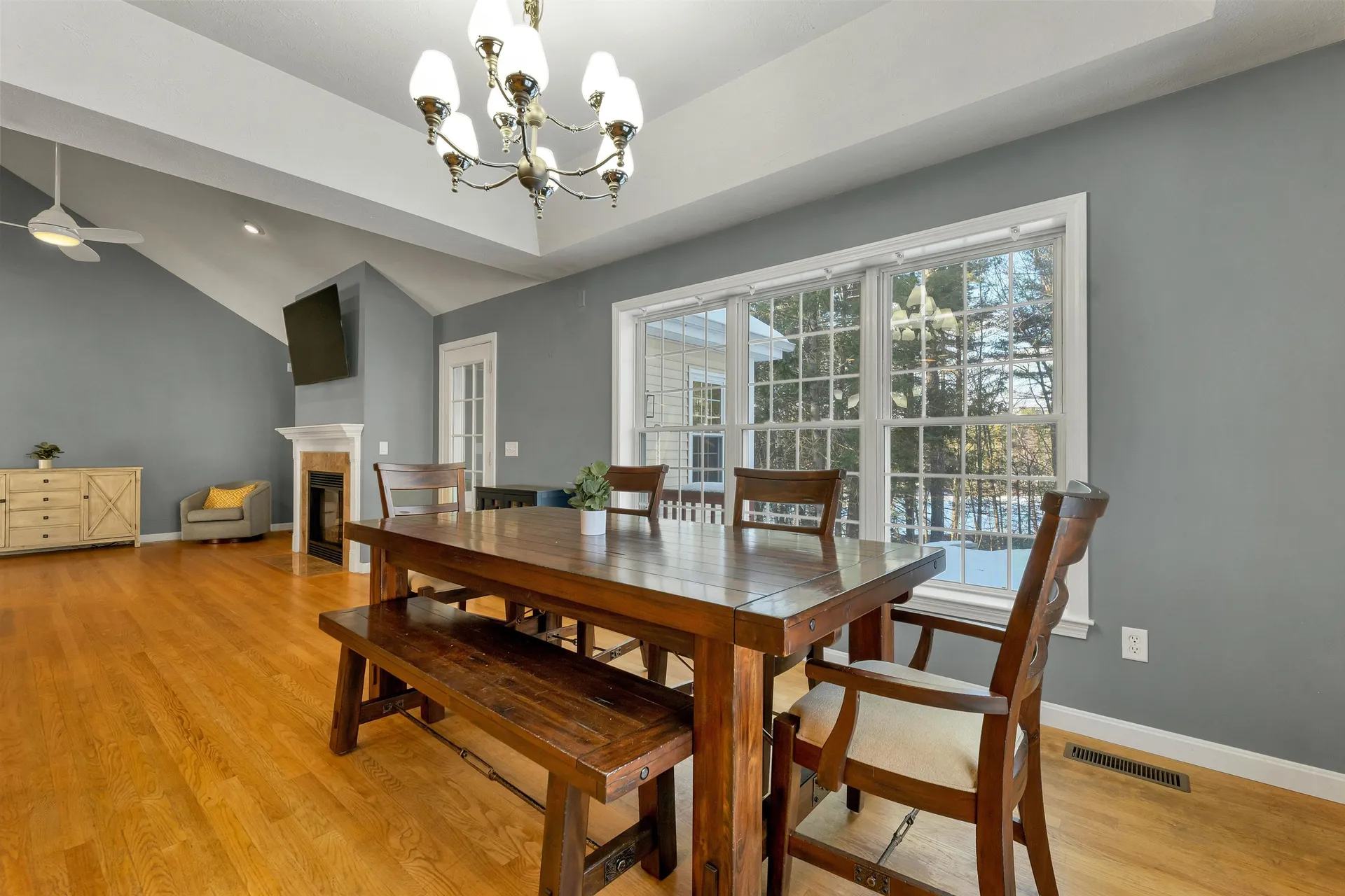 19 Sheffield Street Hudson NH 03051