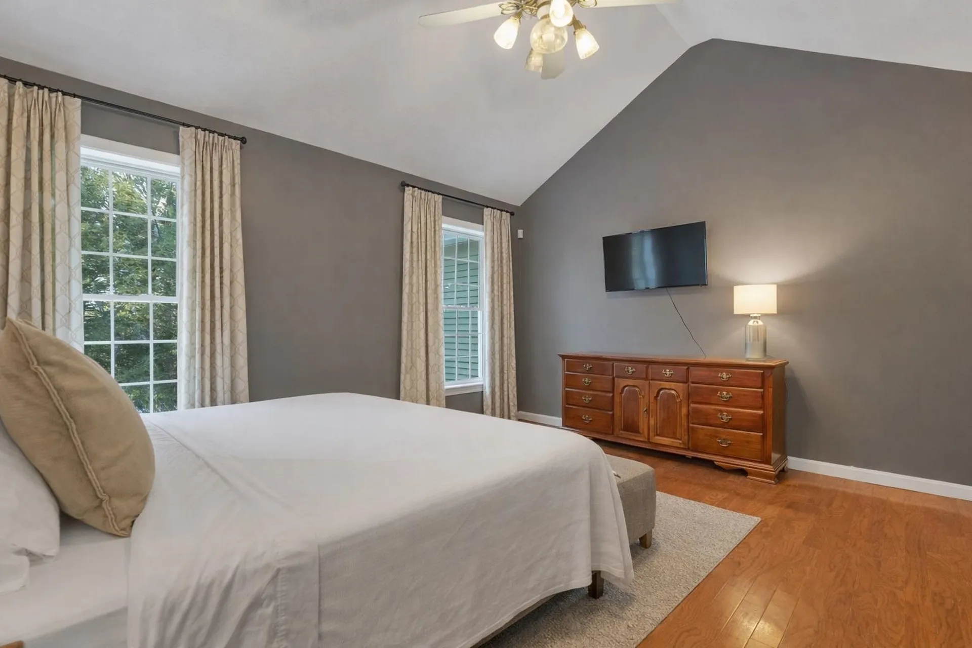 19 Sheffield Street Hudson NH 03051