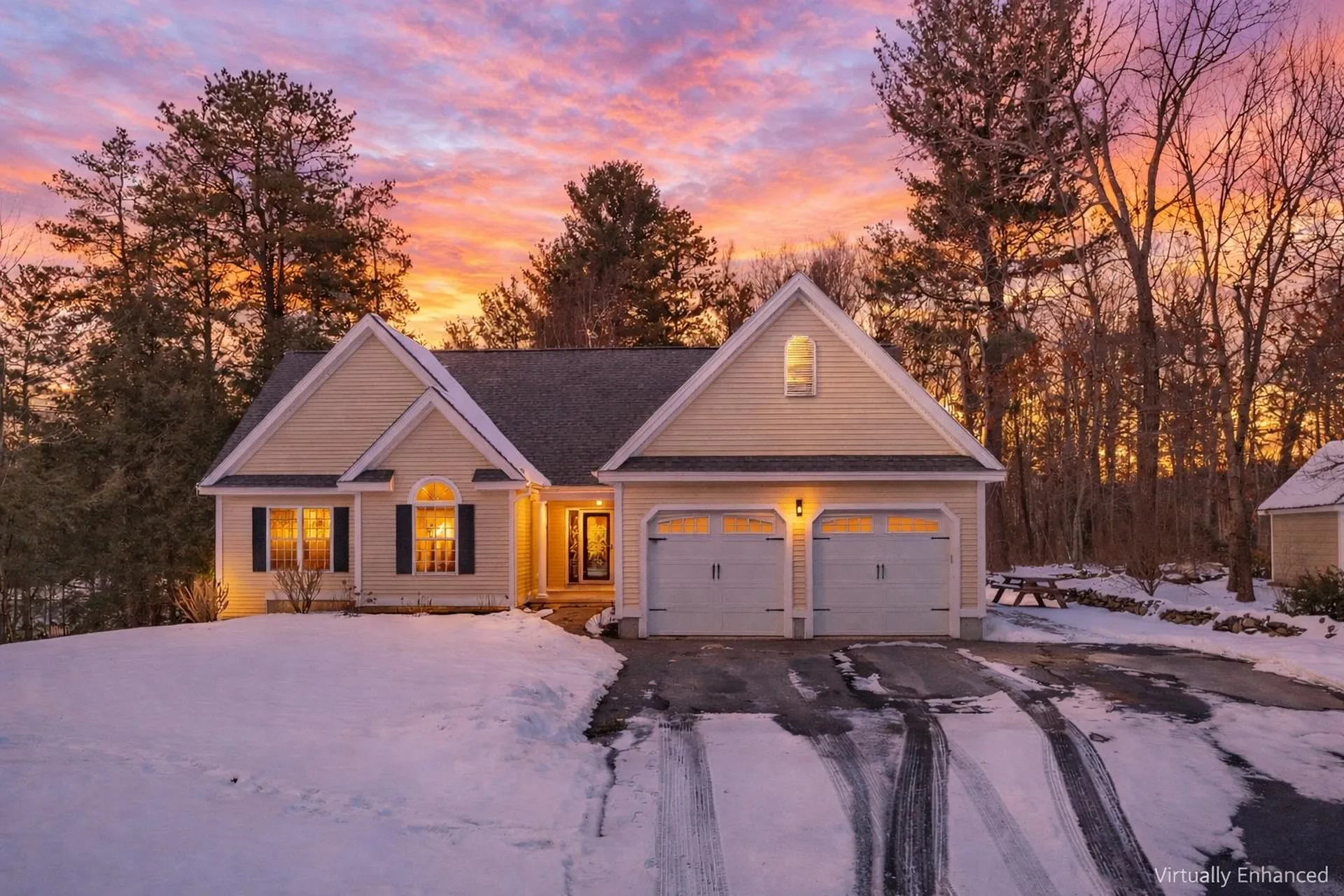 19 Sheffield Street Hudson NH 03051