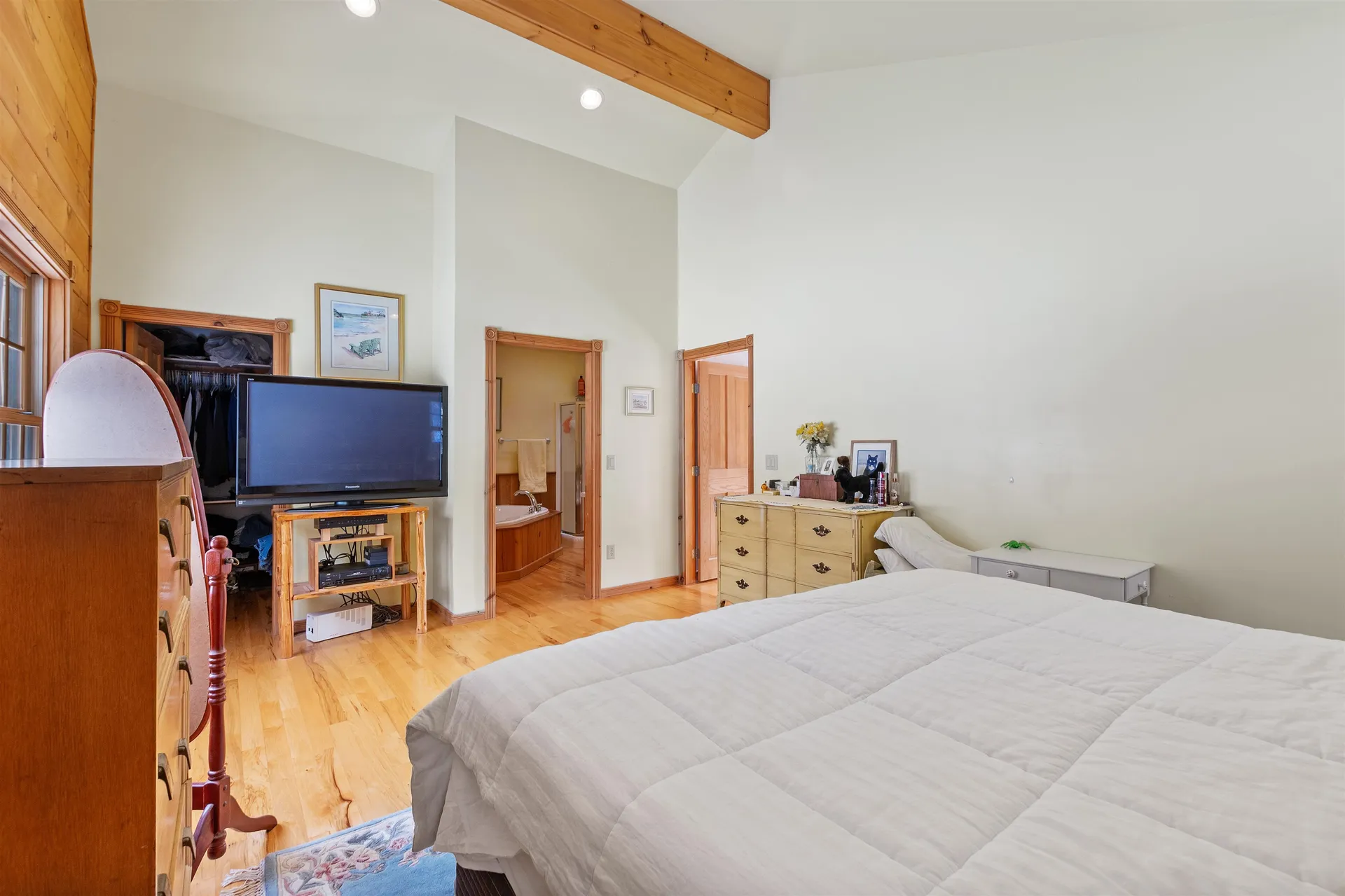 56 The Tarns Road Pittsburg NH 03592