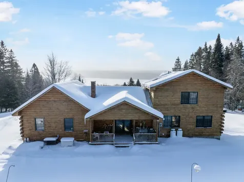 56 The Tarns Road Pittsburg NH 03592