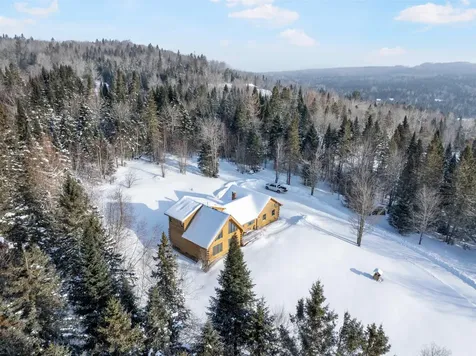 56 The Tarns Road Pittsburg NH 03592