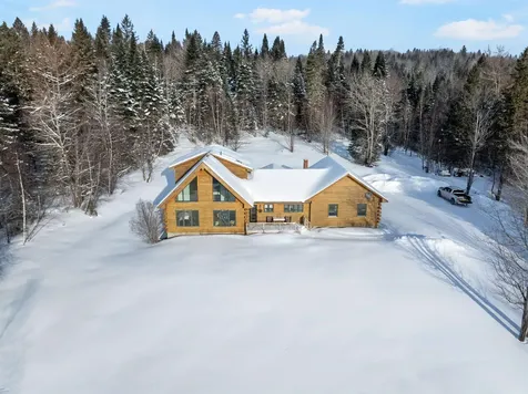 56 The Tarns Road Pittsburg NH 03592