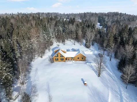 56 The Tarns Road Pittsburg NH 03592