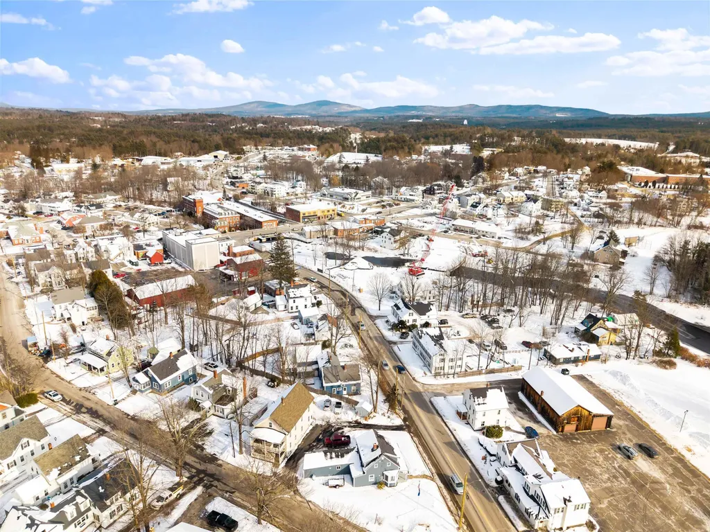 8 Charlonne Street Jaffrey NH 03452