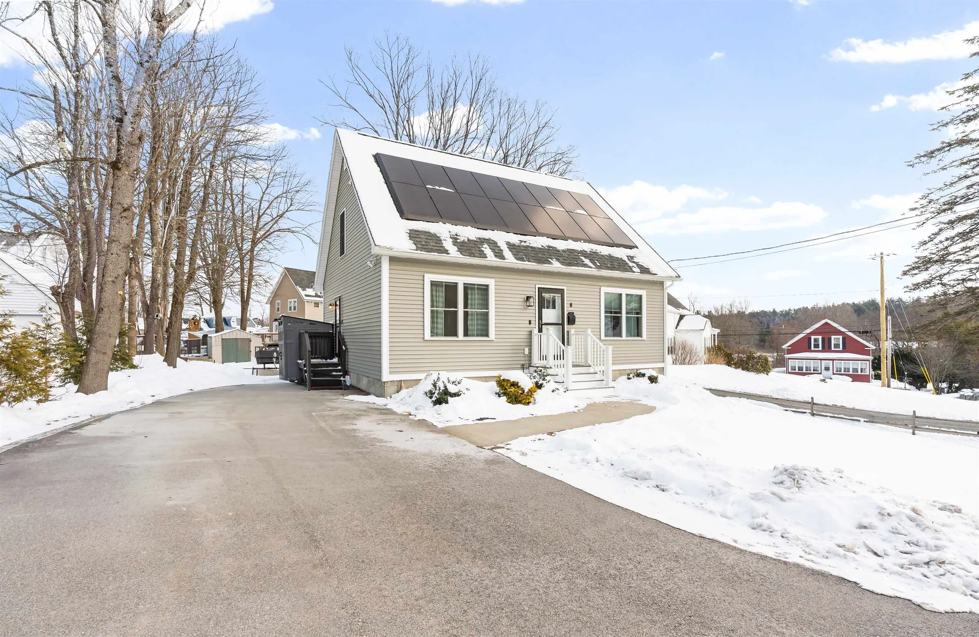 8 Charlonne Street Jaffrey NH 03452