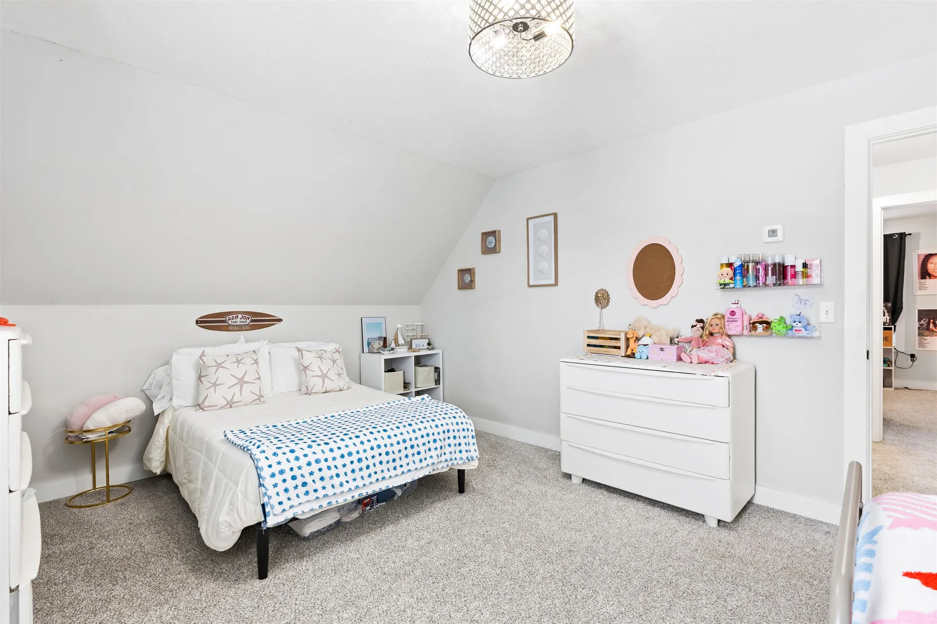 8 Charlonne Street Jaffrey NH 03452