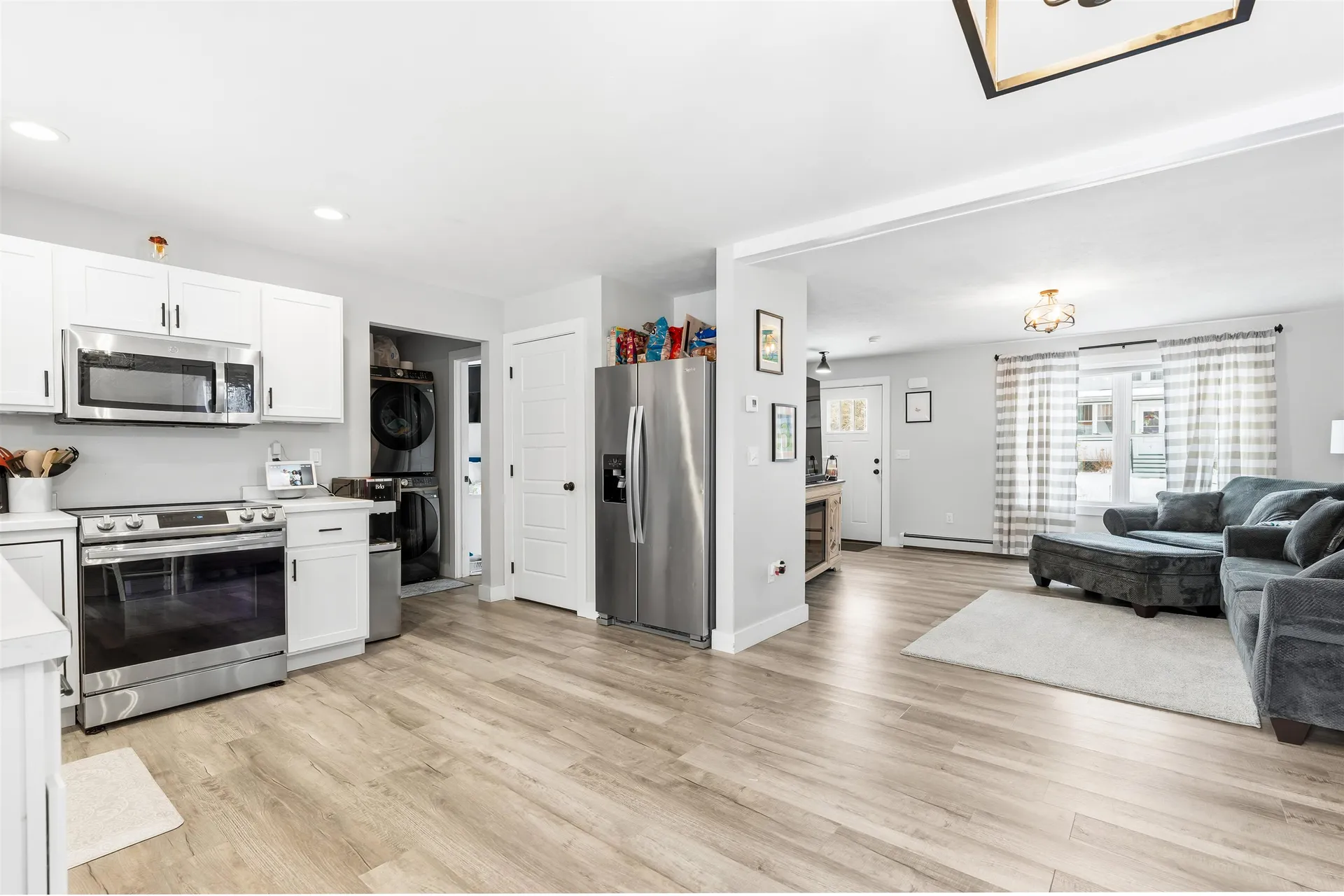 8 Charlonne Street Jaffrey NH 03452