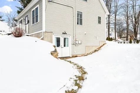 8 Charlonne Street Jaffrey NH 03452