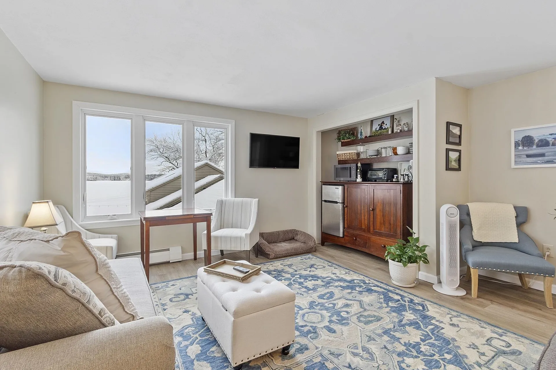 47 Cobbetts Pond Road Windham NH 03087