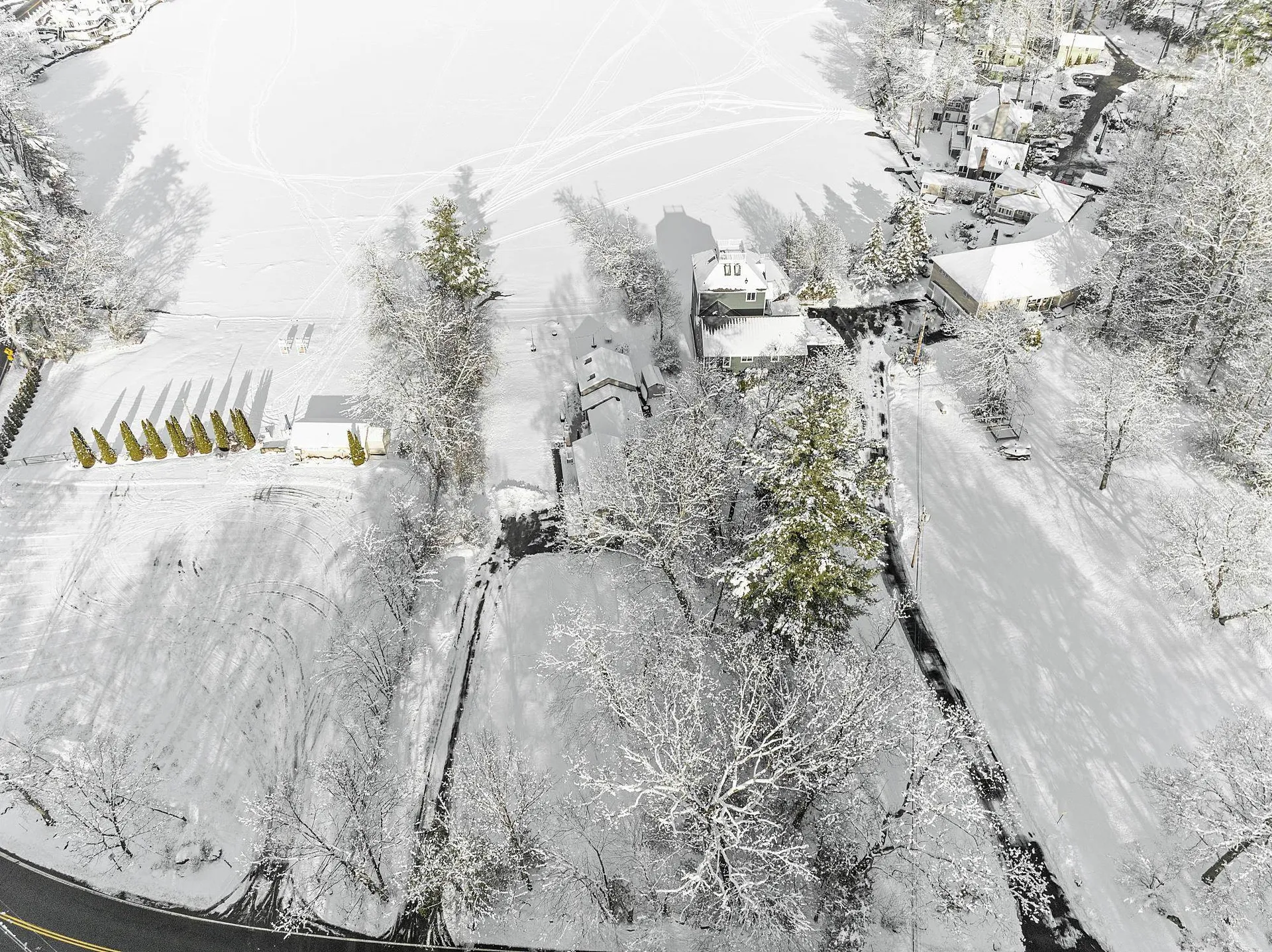 47 Cobbetts Pond Road Windham NH 03087