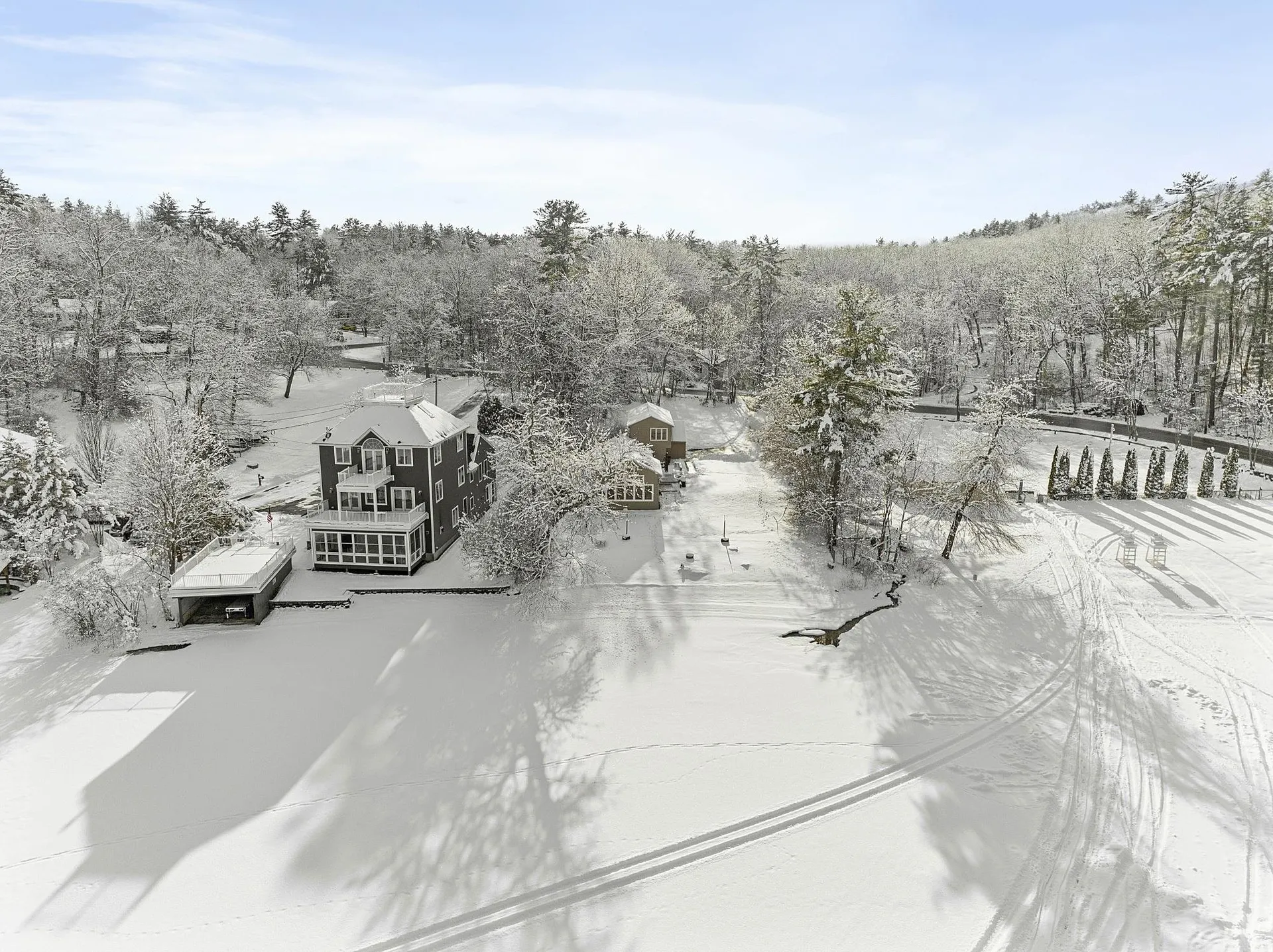 47 Cobbetts Pond Road Windham NH 03087