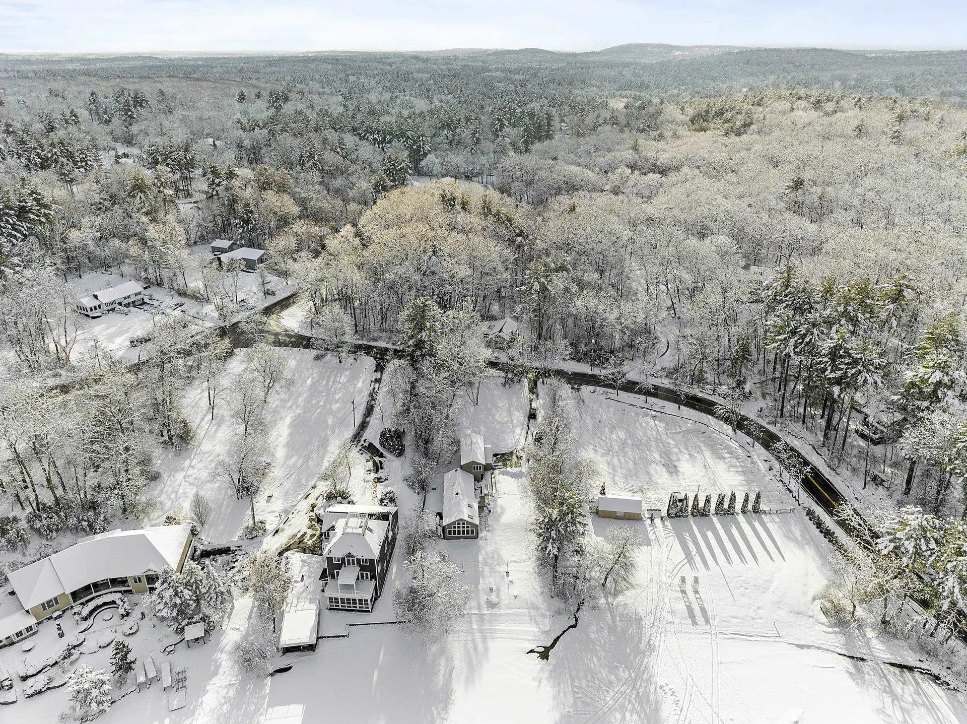 47 Cobbetts Pond Road Windham NH 03087