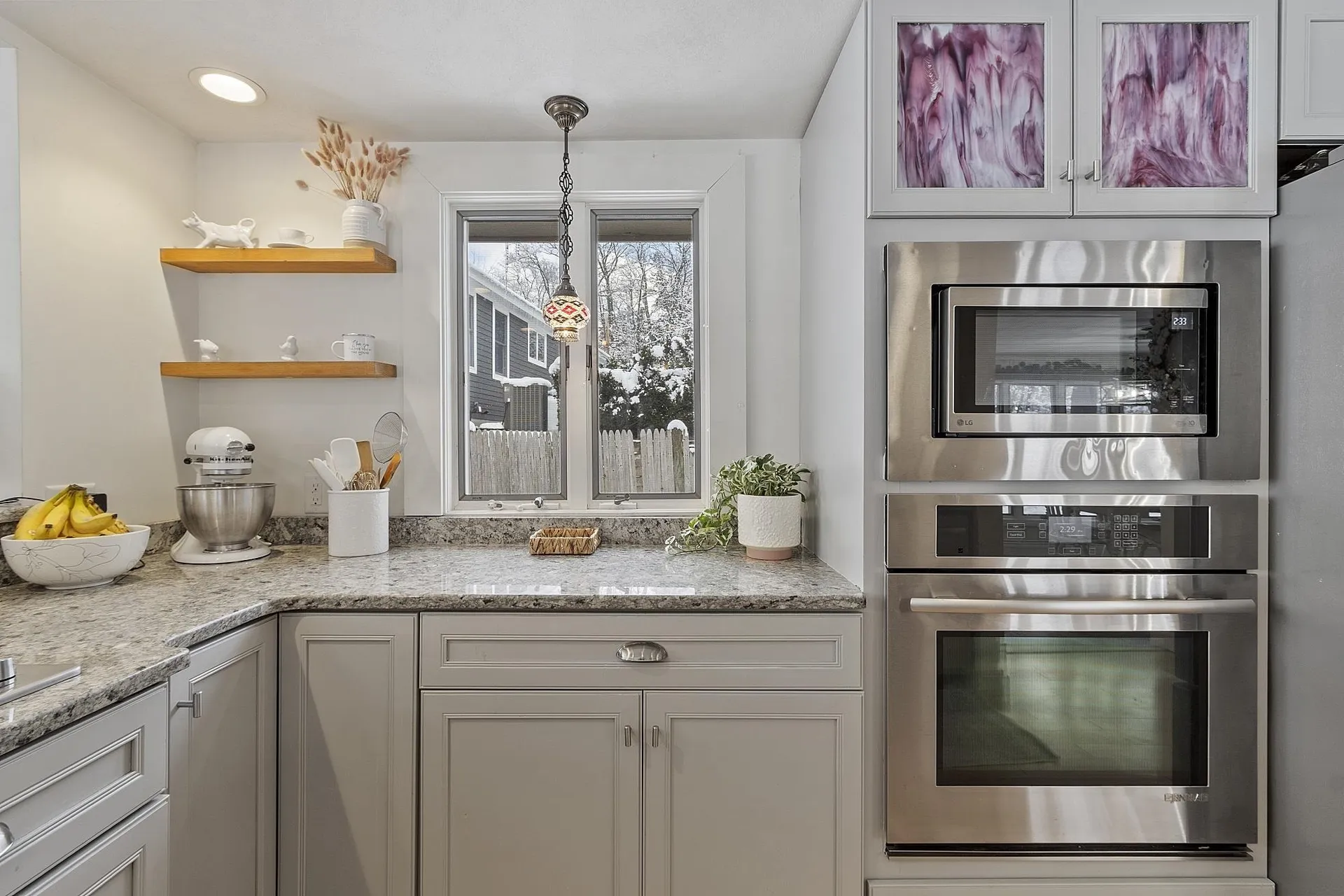 47 Cobbetts Pond Road Windham NH 03087